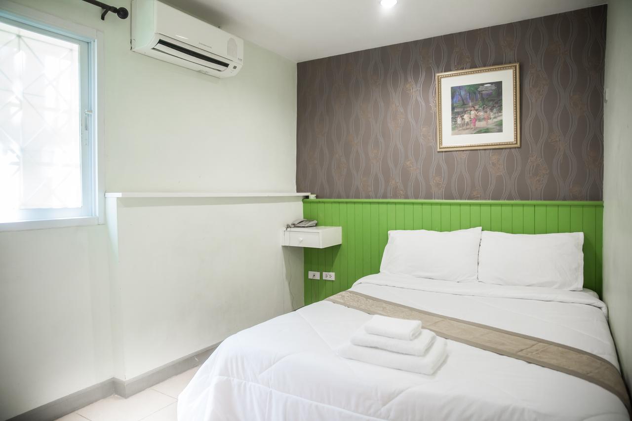 Nine Inn @ Town Phuket ภายนอก รูปภาพ