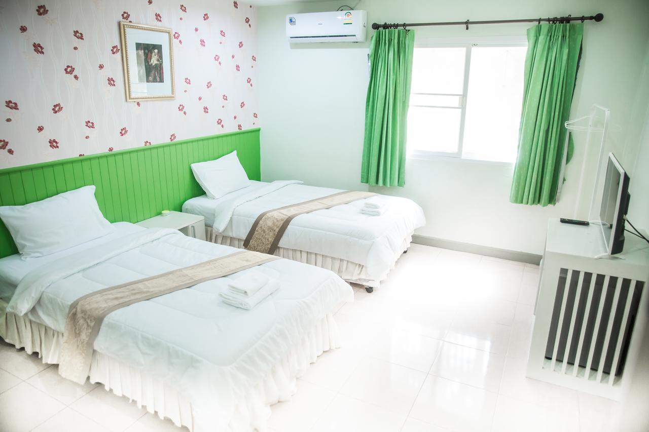 Nine Inn @ Town Phuket ภายนอก รูปภาพ