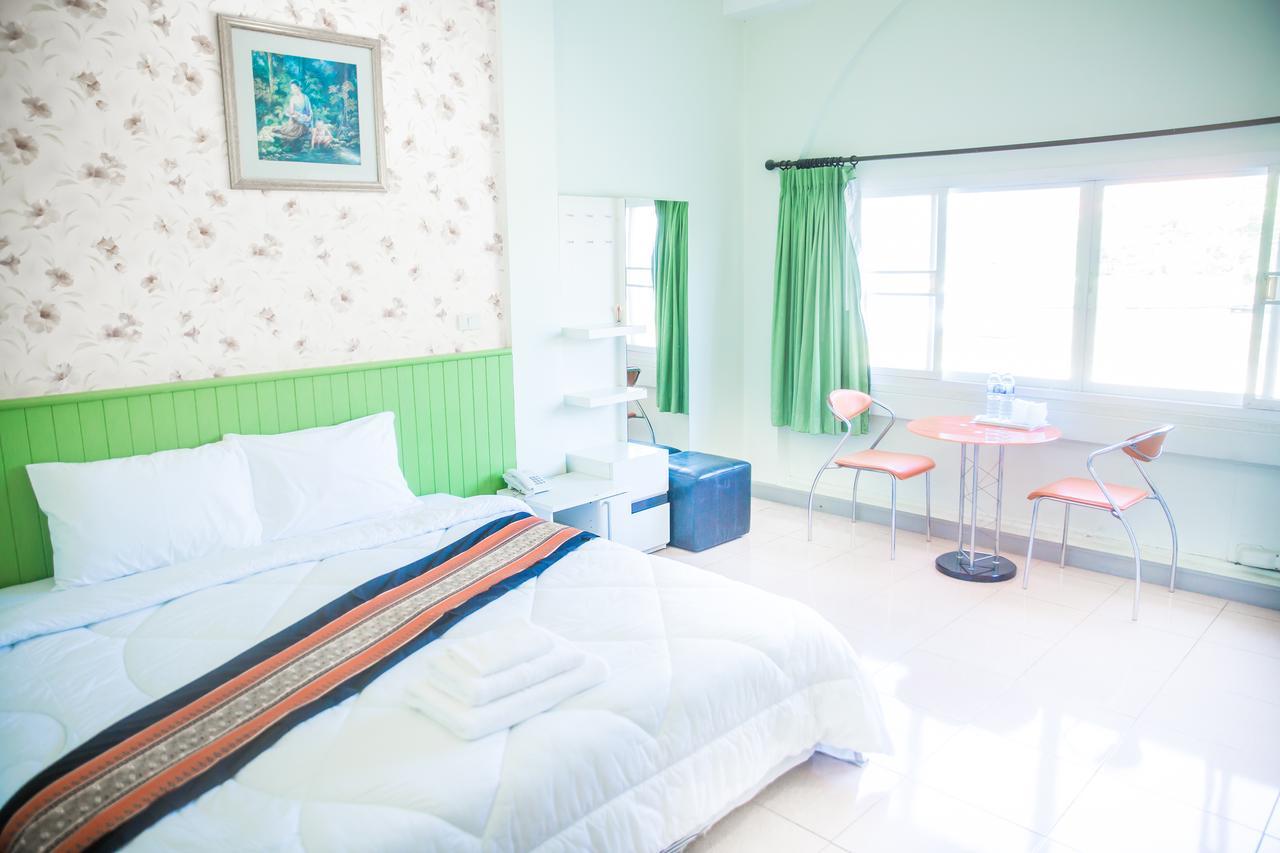 Nine Inn @ Town Phuket ภายนอก รูปภาพ