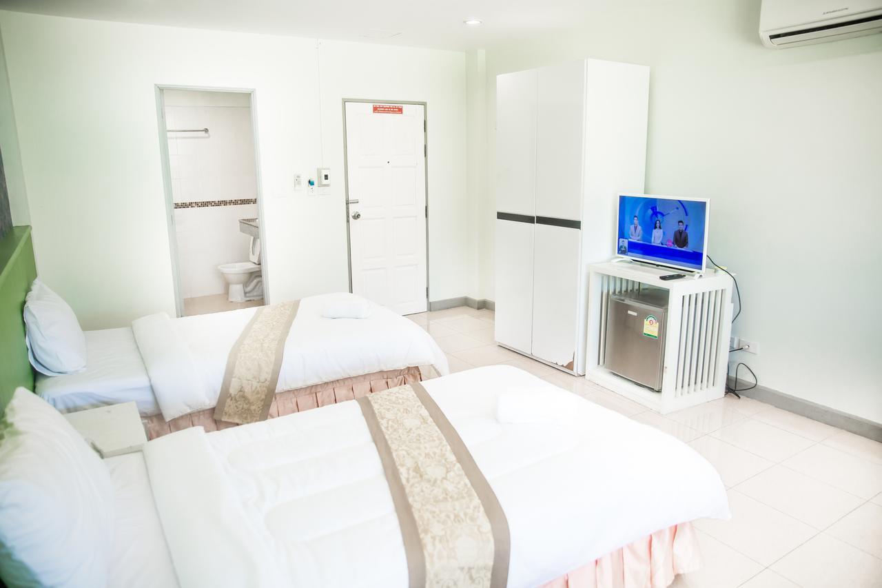 Nine Inn @ Town Phuket ภายนอก รูปภาพ