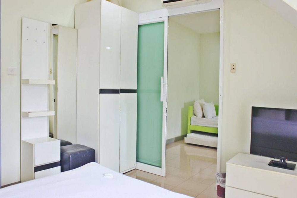Nine Inn @ Town Phuket ภายนอก รูปภาพ